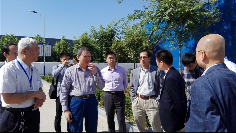 北京弘通参加制造业与互联网融合发展讨论会2